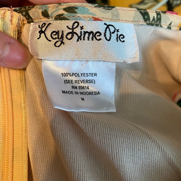 Vintage Key Lime Maxi Dress - Picture 3 of 3